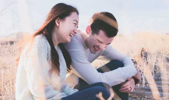لايف ستايلاستشاري علاقات أسرية يكشف كيف تجد السعادة الحقيقية والمحافظة عليها
