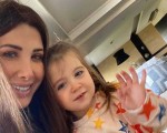 لايف ستايلالفنانة نانسي عجرم تحتفل بميلاد ابنتها ليا بأجواء طفولية فخمة