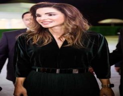لايف ستايلالملكة رانيا سفيرة الأزياء التراثية الأردنية إلى العالم