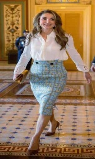 لايف ستايلالملكة رانيا بإطلالات كلاسيكية راقية في جولتها بواشنطن