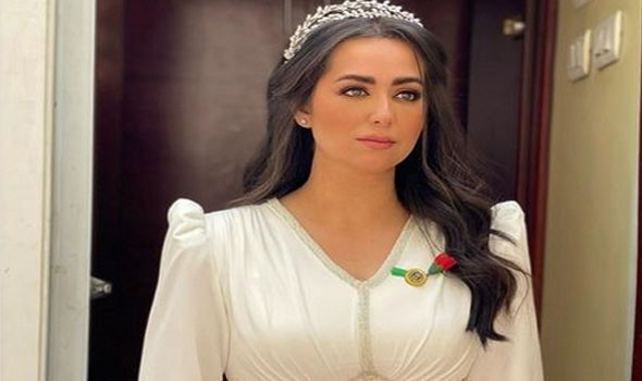 هبة مجدي تعود للتعاون مع هاني عادل في عيشها بفرحة