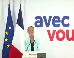 لايف ستايلرئيسة الوزراء الفرنسية تكسب تصويتاً لحجب الثقة أمام الجمعية الوطنية
