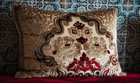 لايف ستايلديكورات مغربية مودرن للمجلس تمزج بين الفخامة والدفء بطابع عصري