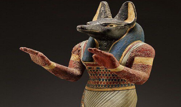 لايف ستايلبرج أنوبيس الفرعوني صفاته الغامضة وتوافقه مع الأبراج الأخرى