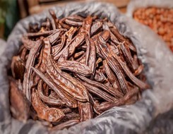 لايف ستايلمهلبية الخروب الطبيعية طعم غني وقوام خفيف