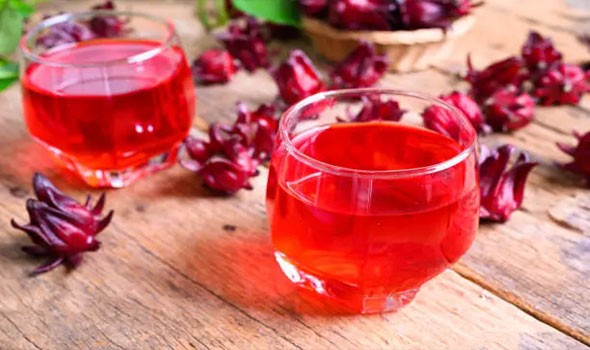 فوائد شرب الكركديه يومياً وقيمته الغذائية