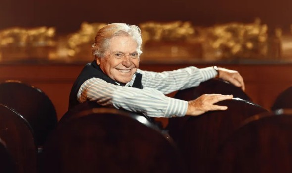 لايف ستايلحسين فهمي يوضح موقفه من محكمة الأسرة وزوجاته السابقات